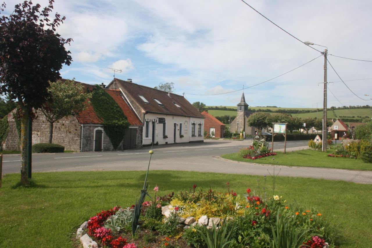 Au Petit Bled Bed & Breakfast Hermelinghen Exterior photo