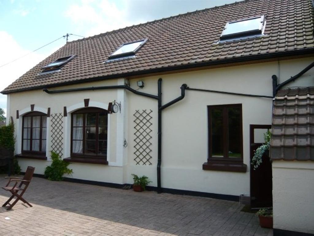 Au Petit Bled Bed & Breakfast Hermelinghen Exterior photo